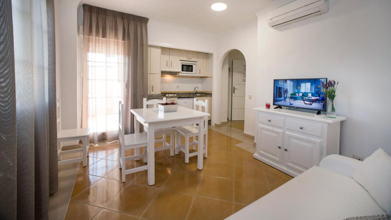 Leo San Bruno Apartment *